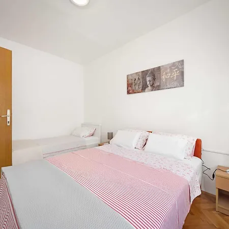 Apartment Apartment In Vodice Near Blue Beach *